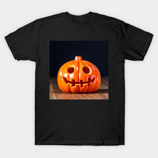 Halloween pumpkin party T-Shirt by ovidiuboc